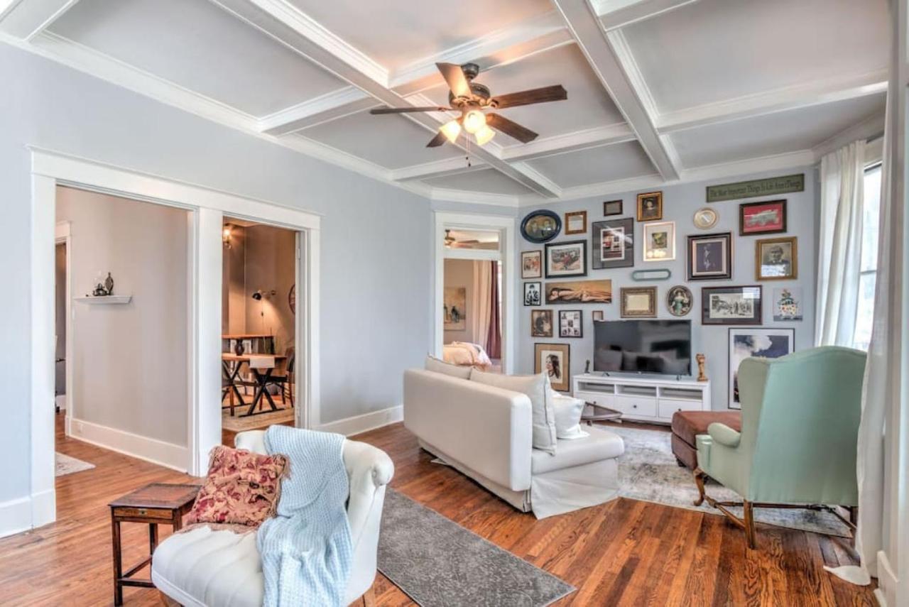 Elegant Colonial With Lovely Details And Character Μέμφις Εξωτερικό φωτογραφία