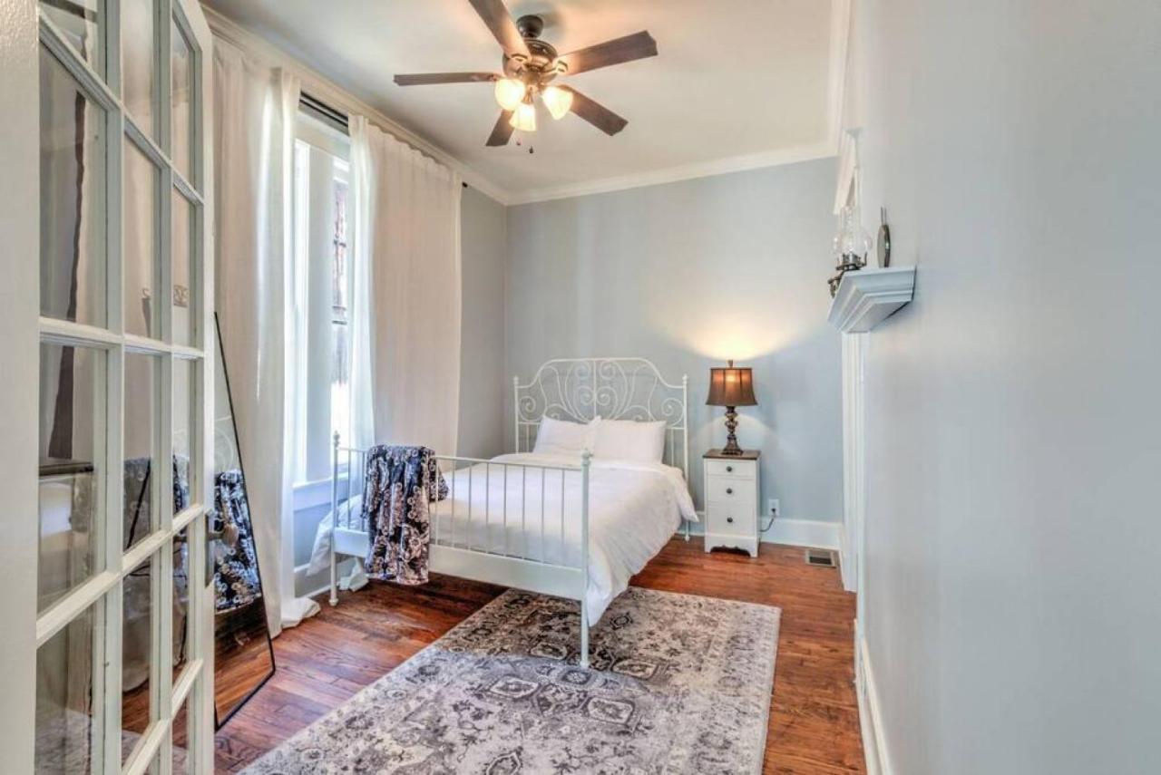 Elegant Colonial With Lovely Details And Character Μέμφις Εξωτερικό φωτογραφία