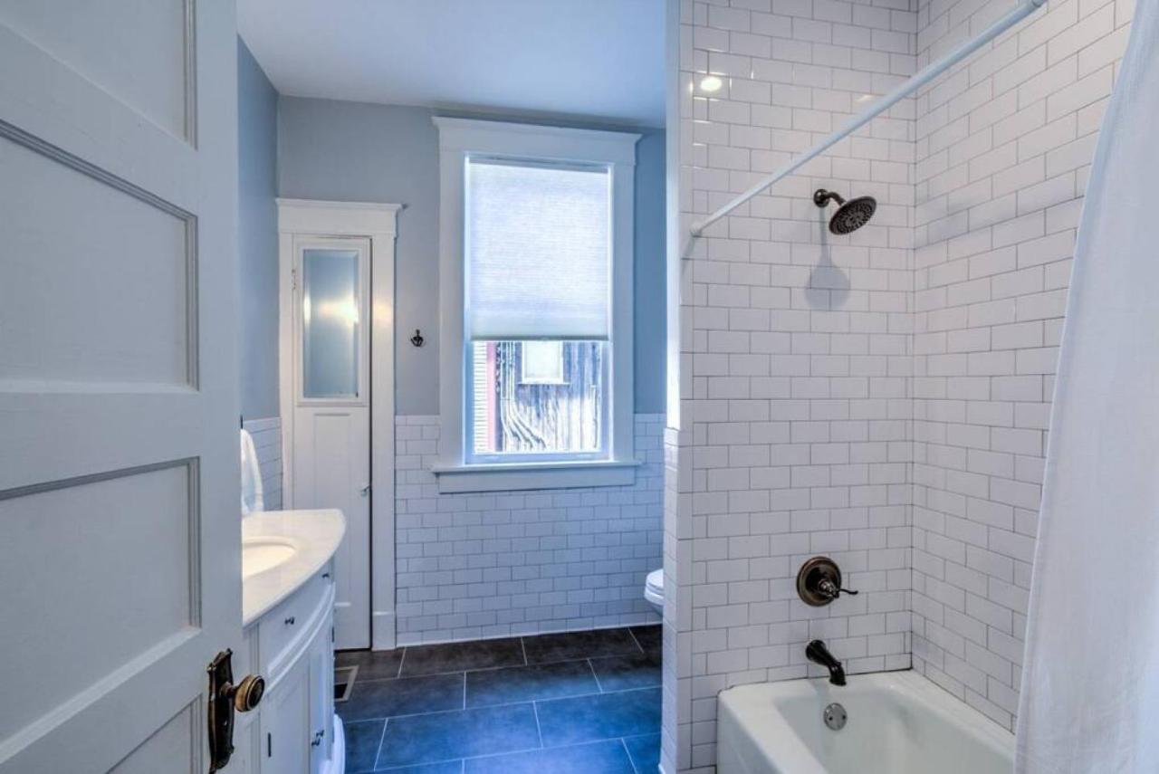 Elegant Colonial With Lovely Details And Character Μέμφις Εξωτερικό φωτογραφία