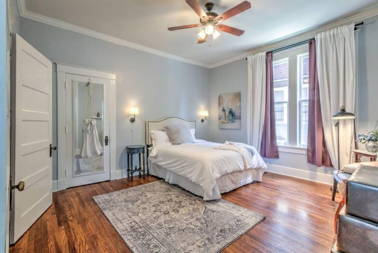 Elegant Colonial With Lovely Details And Character Μέμφις Εξωτερικό φωτογραφία